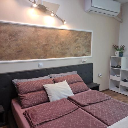 Уютен Апартамент Близо До Морето Igroeg Burgas Exterior photo